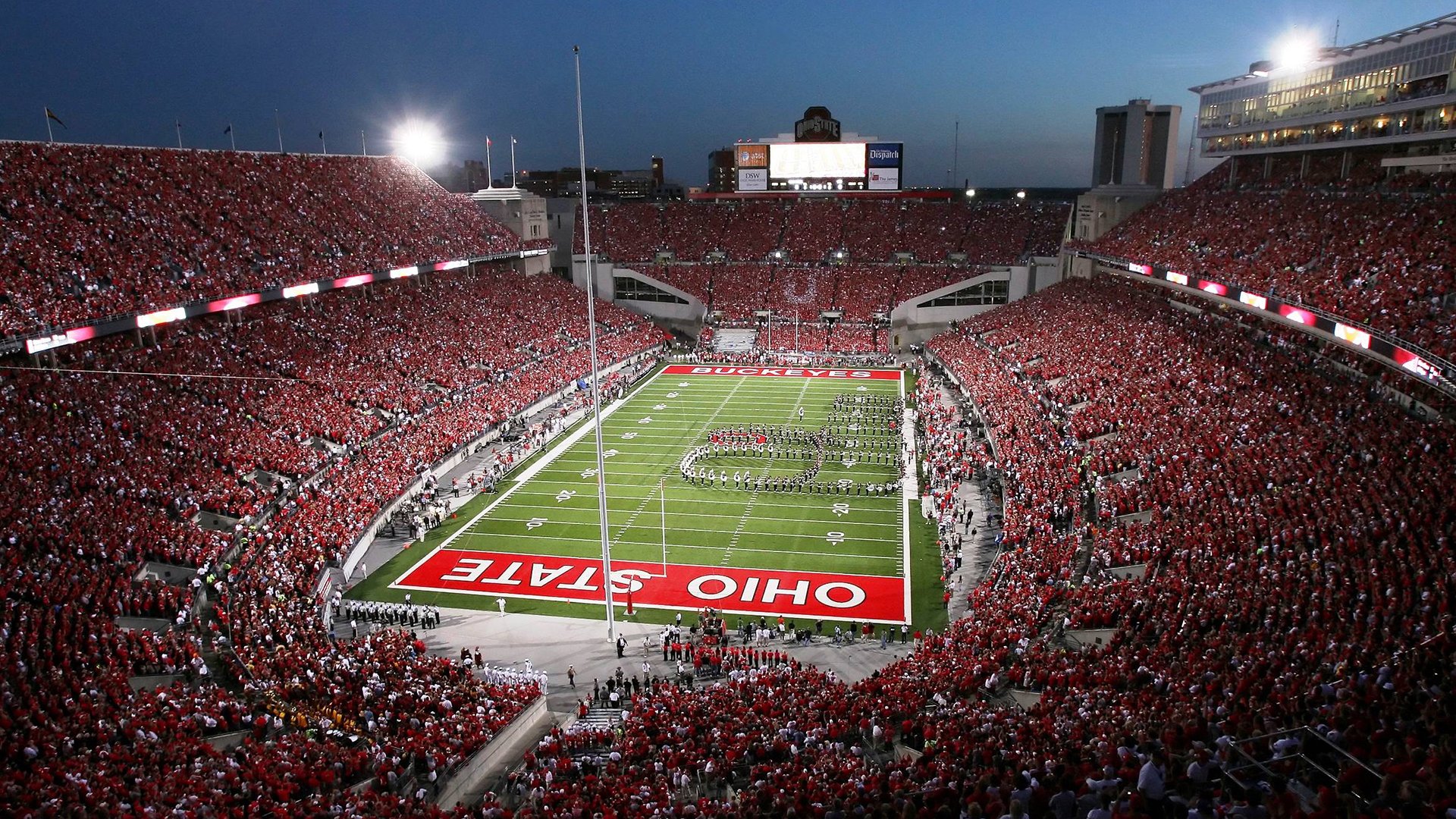 “花式绝技：球员的炫技秀爆炸”，炫酷的球技