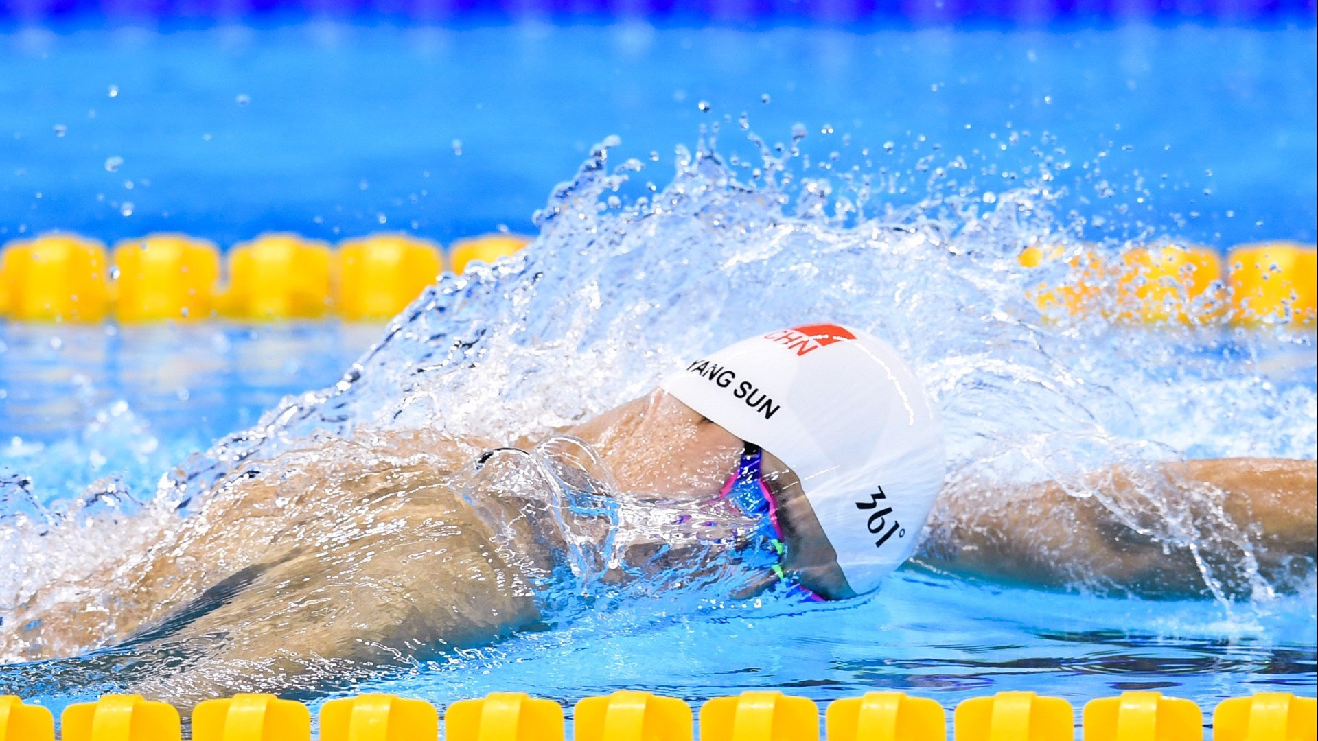 史上最年轻“冠军得主”一夜成长，最年轻的冠军