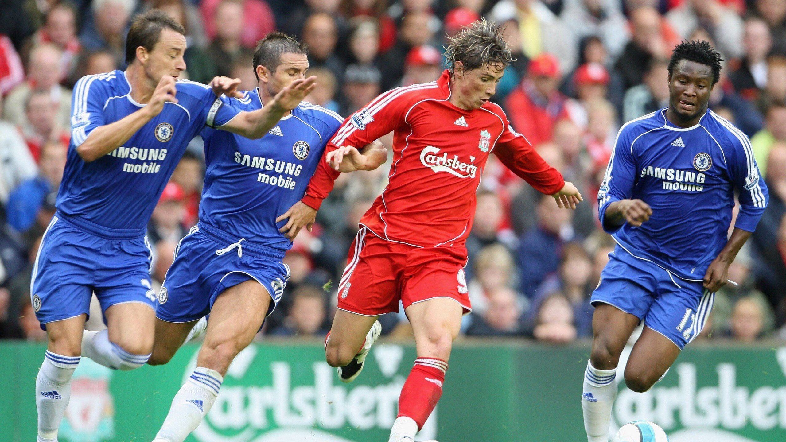 曼城主场小胜莱斯特城，继续追赶榜首，2020曼城vs莱斯特城集锦